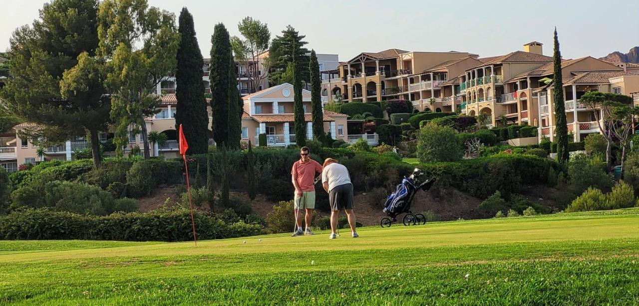 Agay Cap Esterel, Le Village Belvedere T2 Climatise Rez-De-Jardin, Vue Mer, Piscine Et Parking Inclus Saint-Raphaël Eksteriør billede